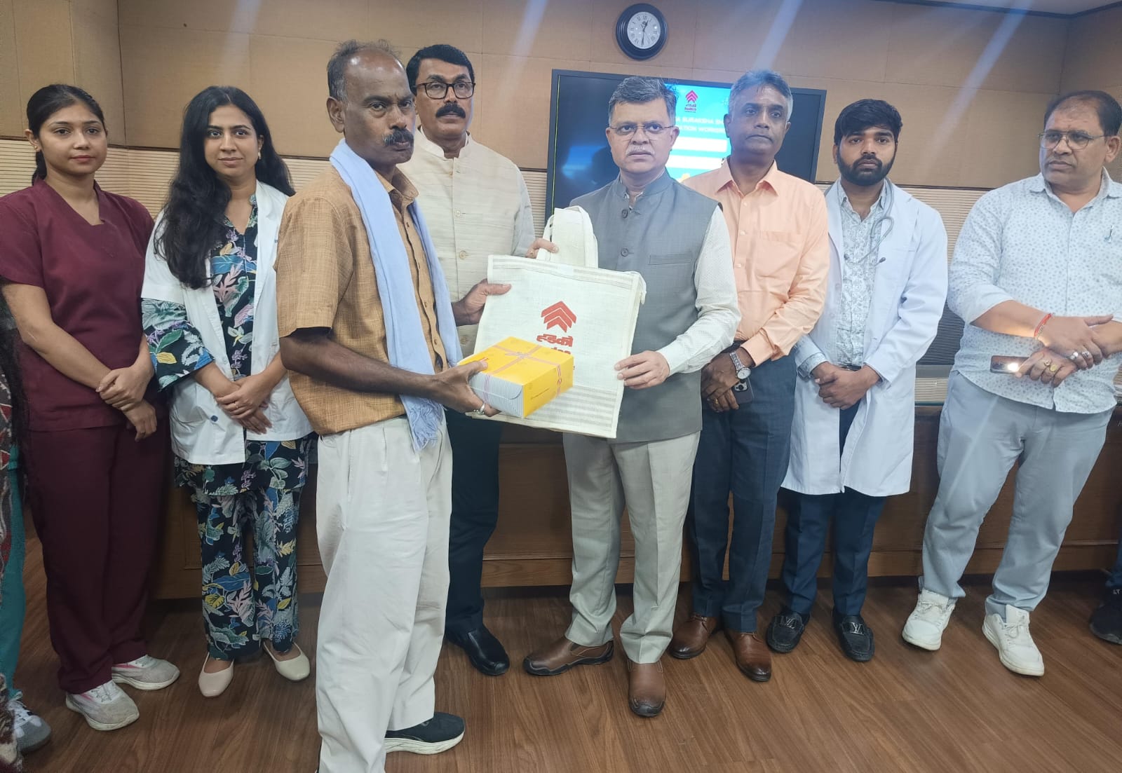 Suraksha Shivir for MCD sanitation workers - Image 2